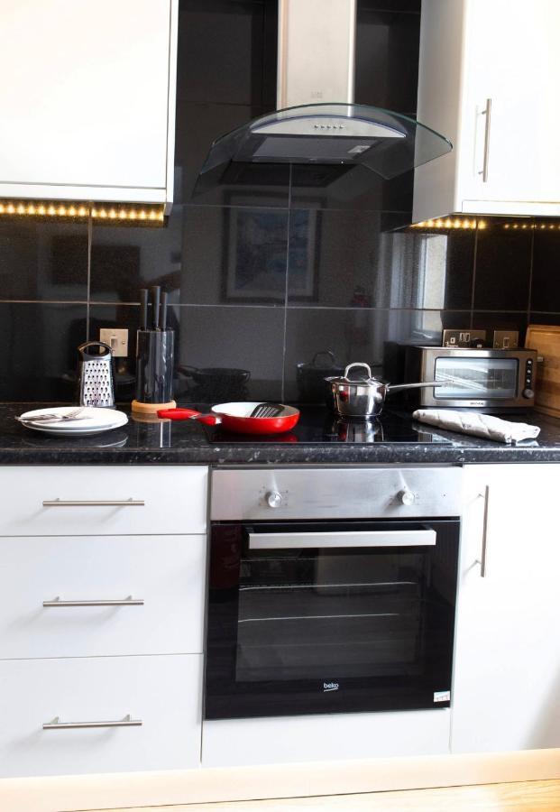 Ammonite Luxury Beachfront Apartment Lyme Regis Zewnętrze zdjęcie